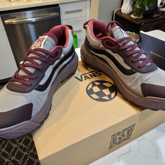 Vans MTE Crosspath Bitter Chocolate Men's size 10.5 Hiking VN000CVU7YO Skate NEW - Picture 2 of 11